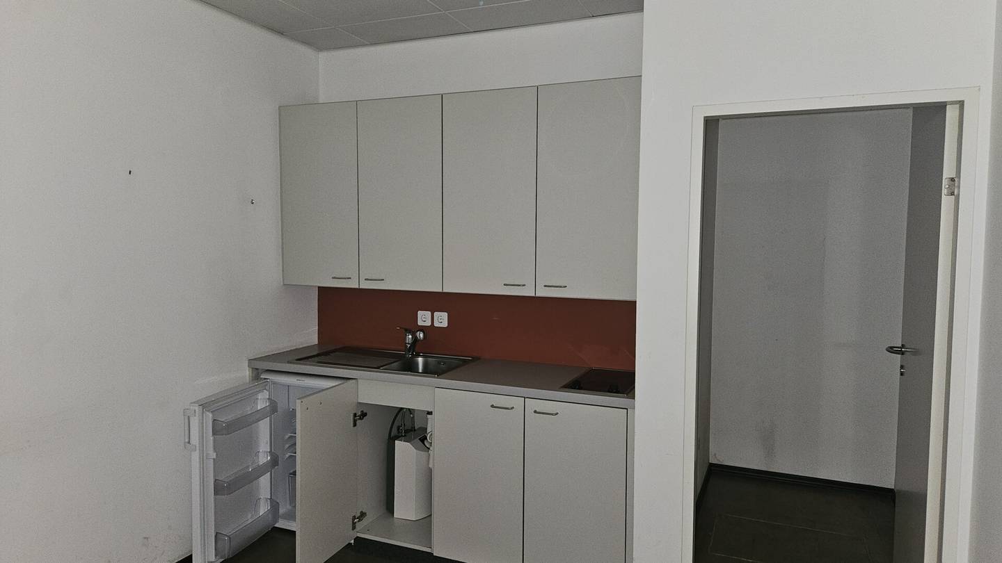 Geschäftslokal im Andromeda Tower in 1220 Wien zu mieten
