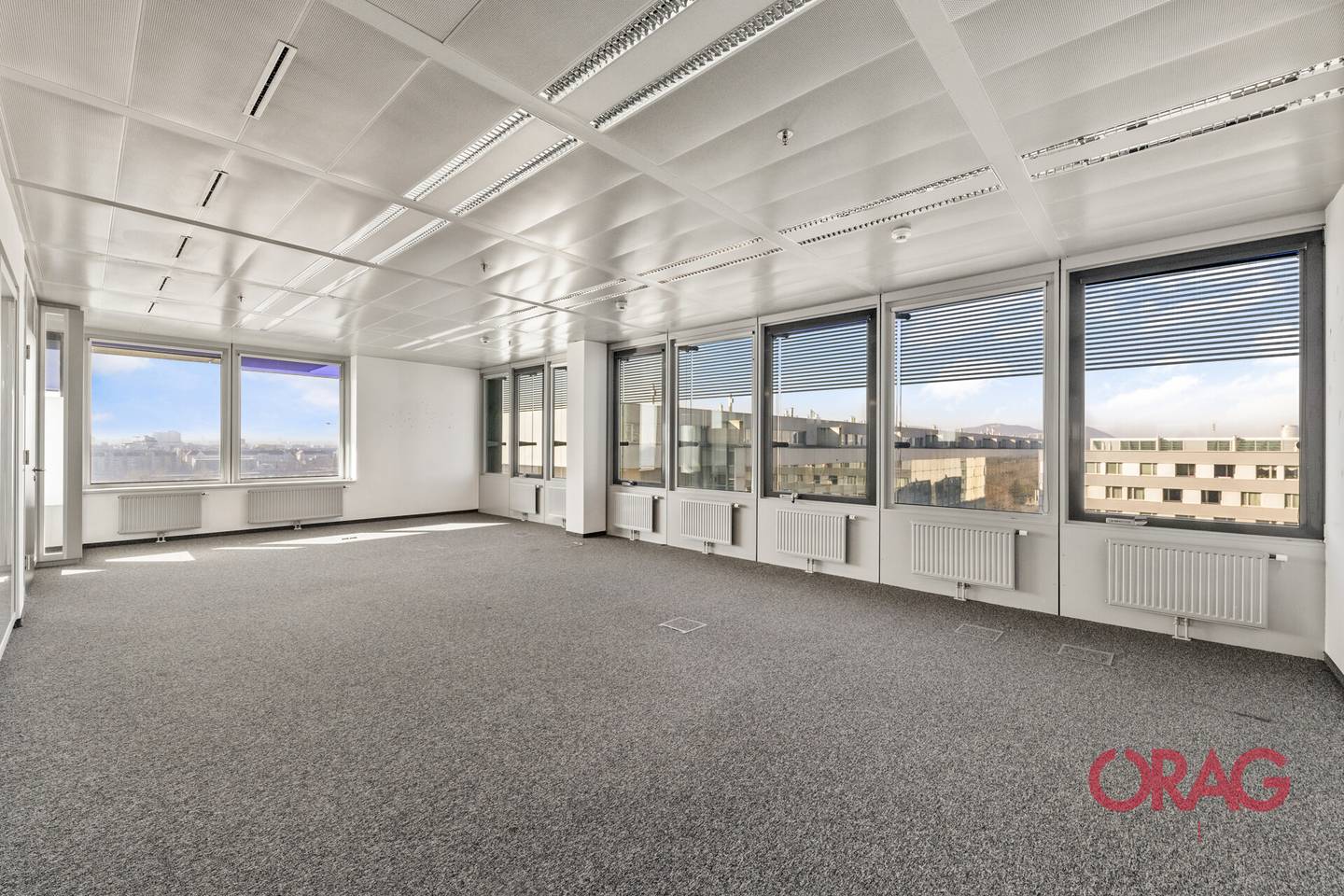 Bürofläche 247 m² im Ares Tower, 1220 Wien – zentrale Lage nahe Donau