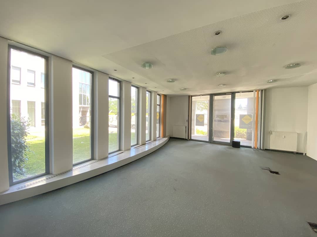 Sehr praktisches und ausgesprochen günstig liegendes Büro - in 4020 Linz zu mieten