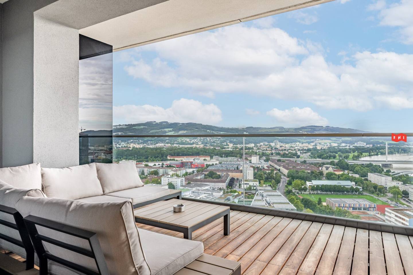 Apartment above the rooftops with terrace