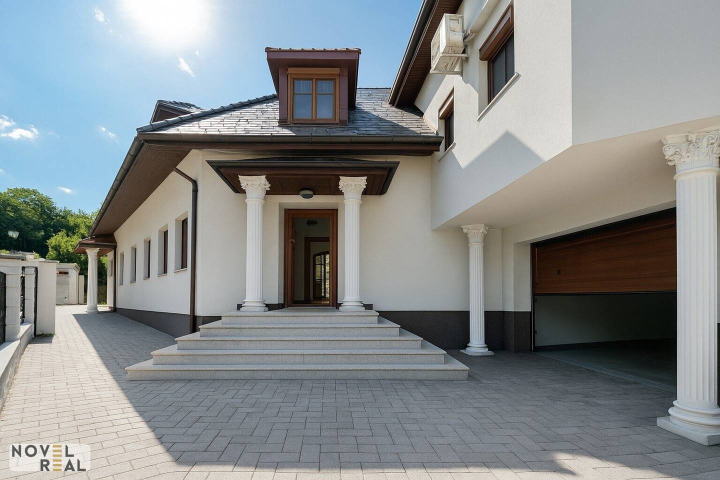 Exclusive dream residence near Vienna, elegance at the highest level in idyllic green surroundings