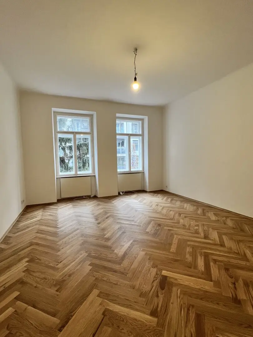 Altbaucharme trifft Stadtoase – 2-Zimmer-Wohnung in Toplage des 3. Bezirks