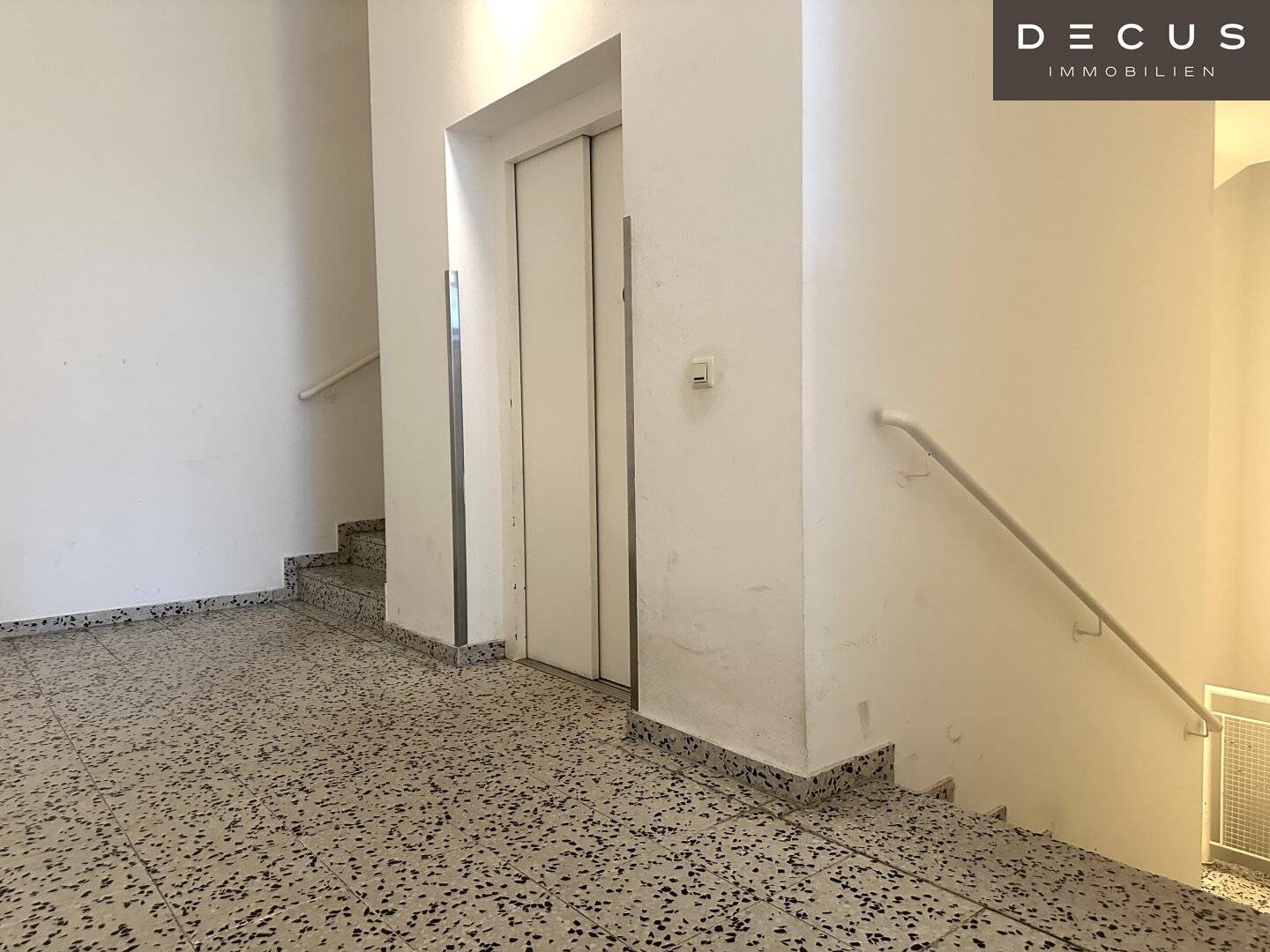 Office and Practice Space in B7 EKAZENT STAMMERSDORF