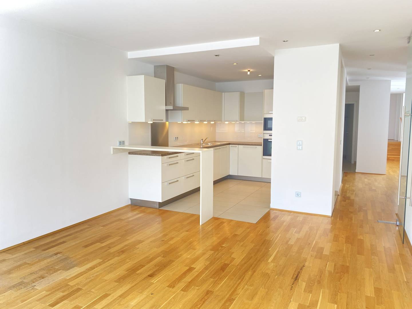 Dachgeschosswohnung Belvedere City Einbauküche