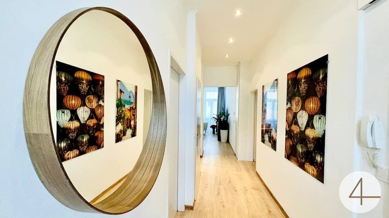 Renovated apartment in a quiet central location