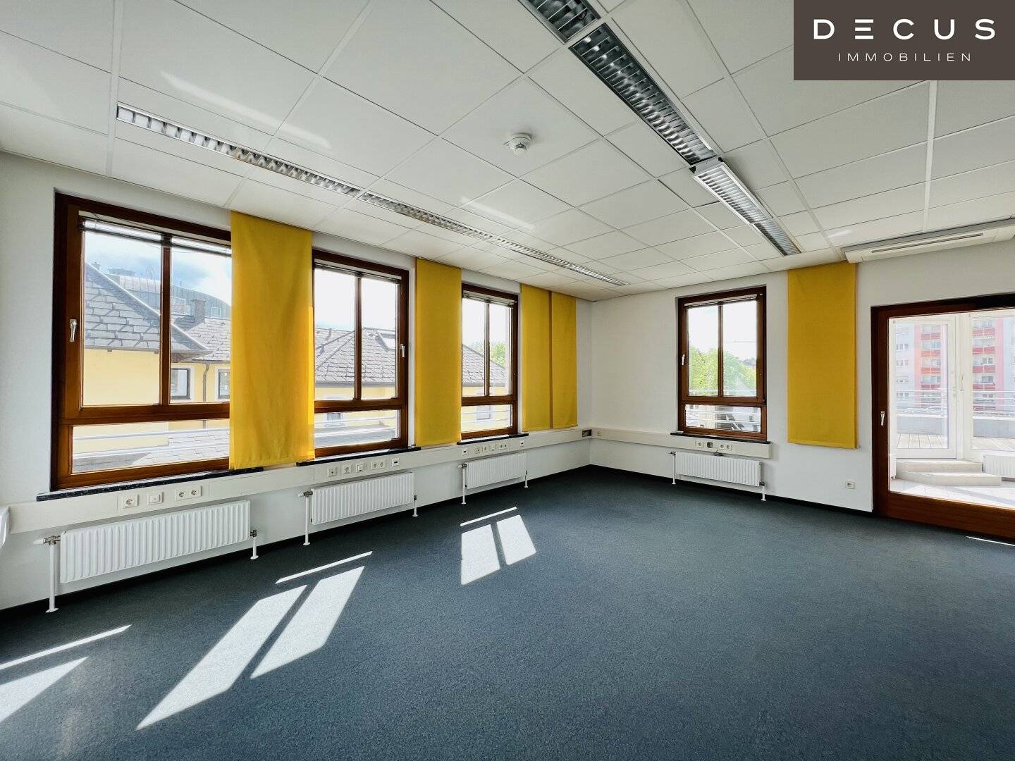 St. Pölten Functional Office Spaces Parking Spaces with Terrace and Winter Garden