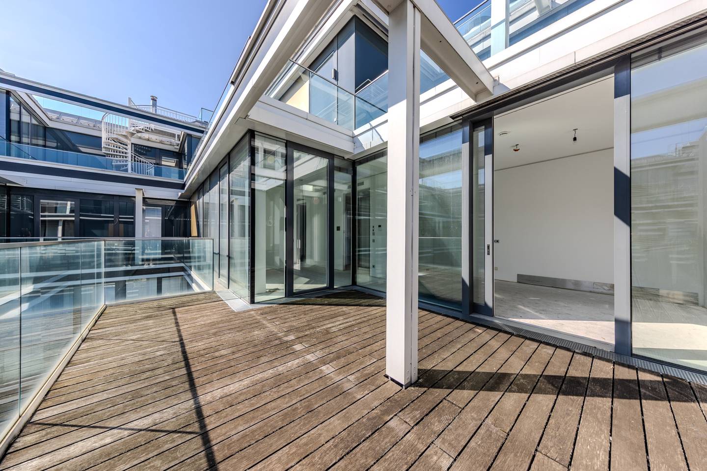 Wohnung am Stadtpark mit großer Terrasse