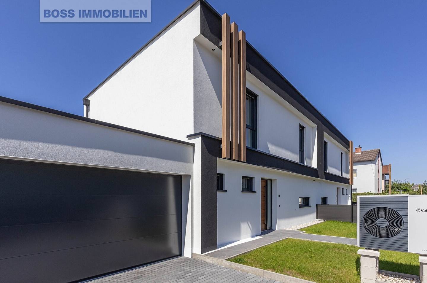 Neu gestaltete Doppelhaushälfte in Traun – Erstbezug, Smart Home