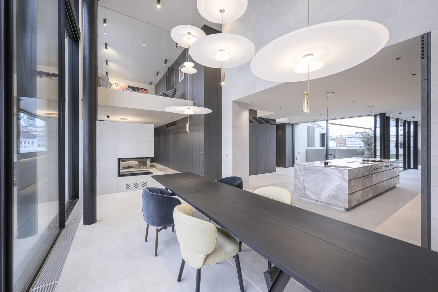 Penthouse at Naschmarkt with pool and roof terrace