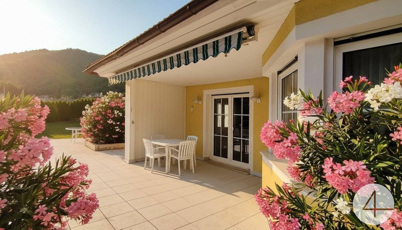 Charmantes Haus mit Terrasse und zwei Garagen
