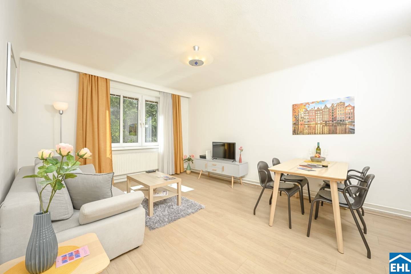 Wohnung mit Blick ins Grüne teilmöbliert