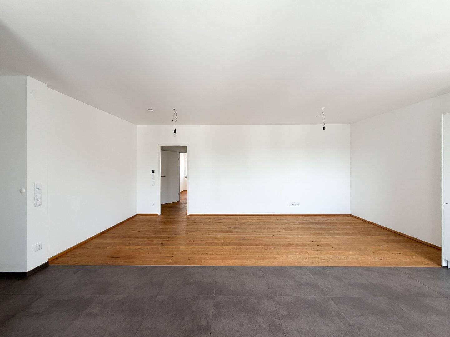 Dachgeschosswohnung near Naschmarkt balcony