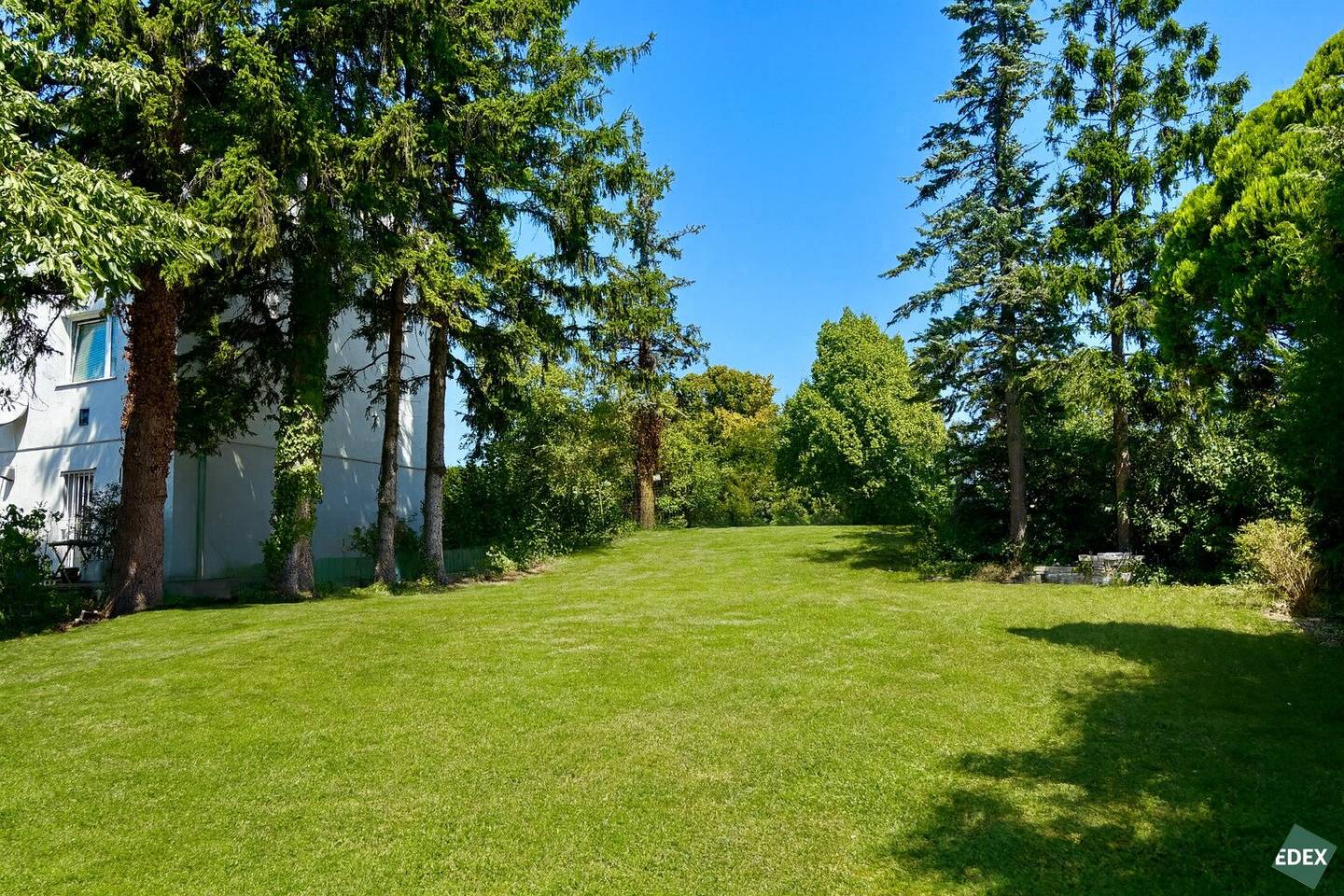 Building plot in a prime location on Schafberg
