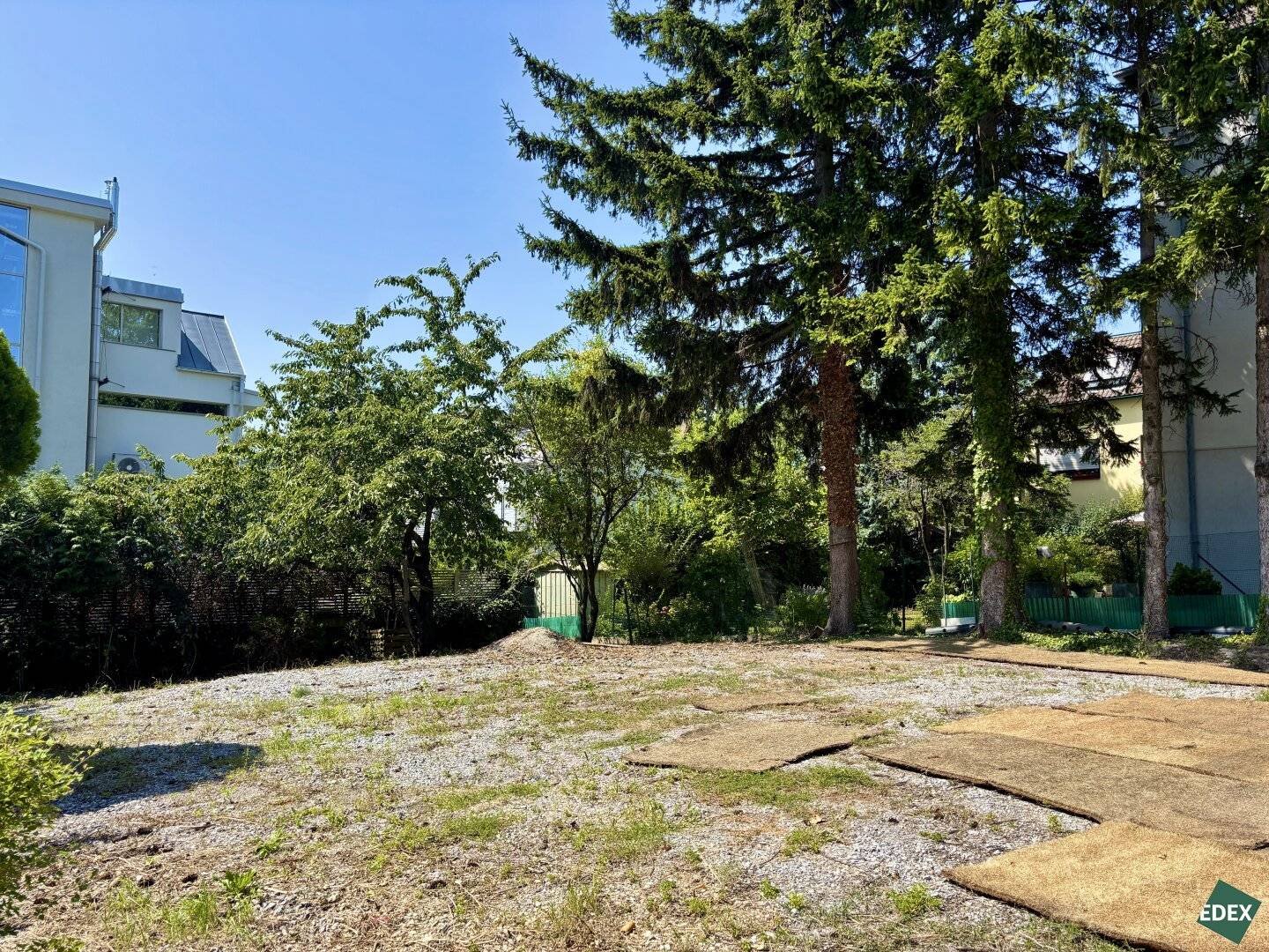 Building plot in a prime location on Schafberg