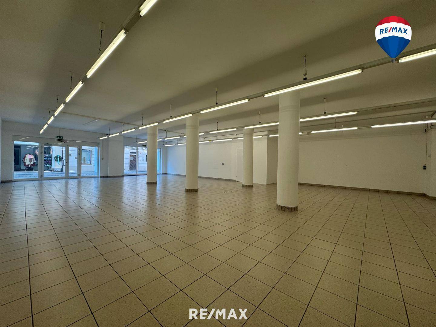 ! PREISGESENKT ! Geschäftslokal / Büro in der Eferdinger Schmiedstraße