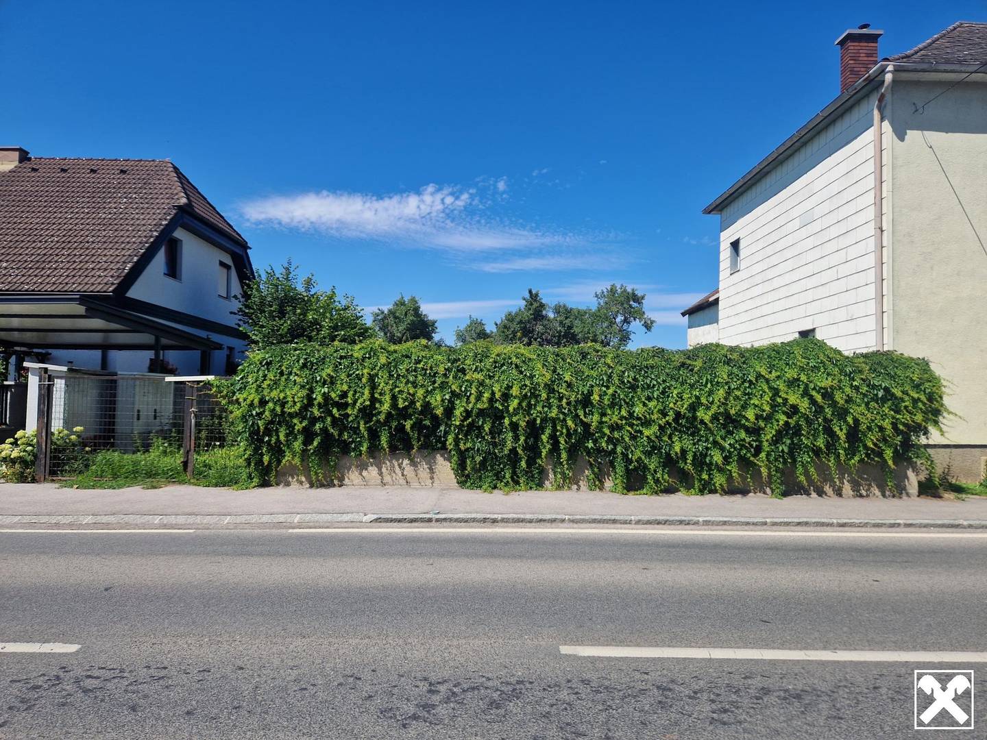 PERFEKTES BAUGRUNDSTÜCK MIT BESTER INFRASTRUKTUR OHNE BAUZWANG