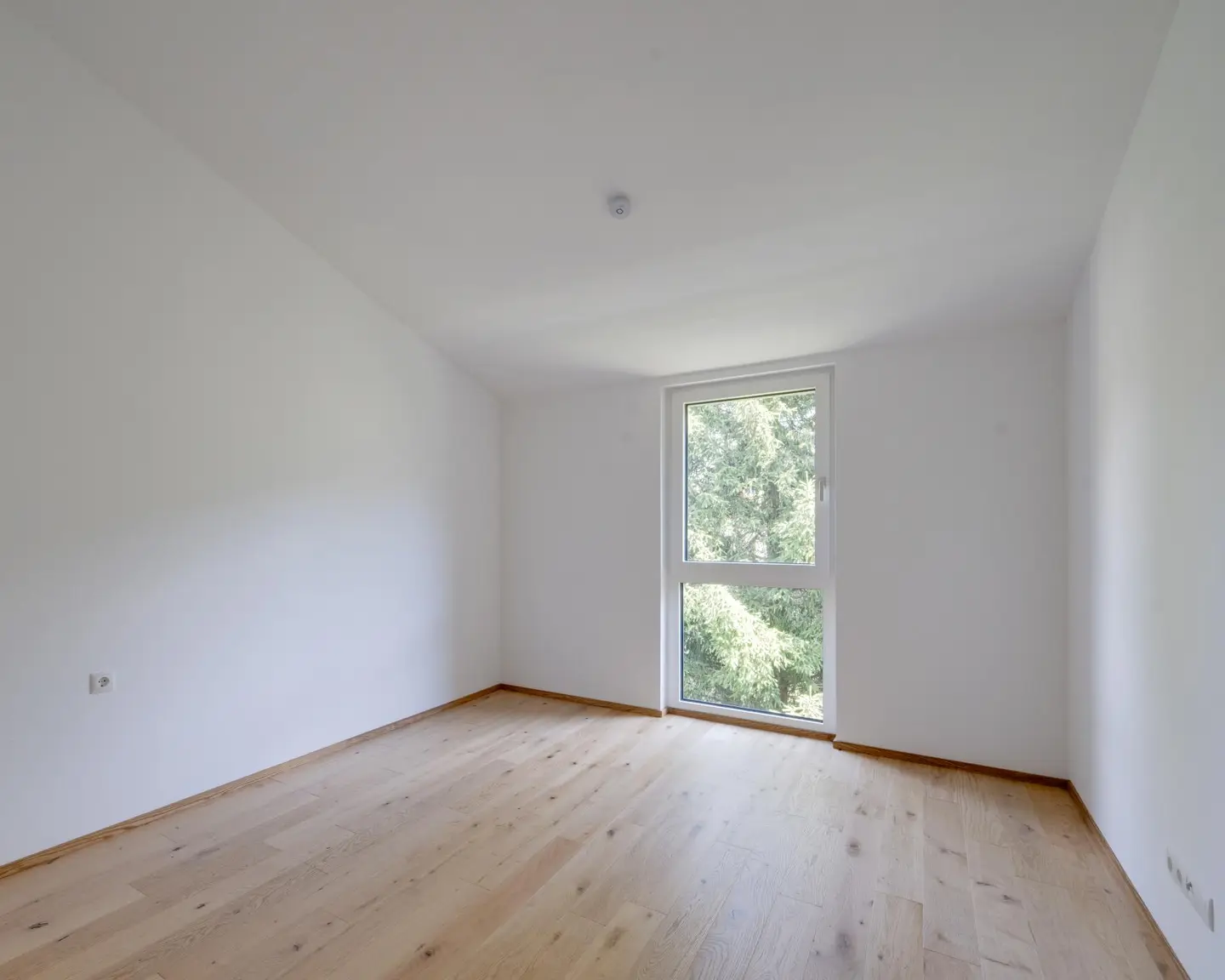 Top floor apartment new build with panoramic view