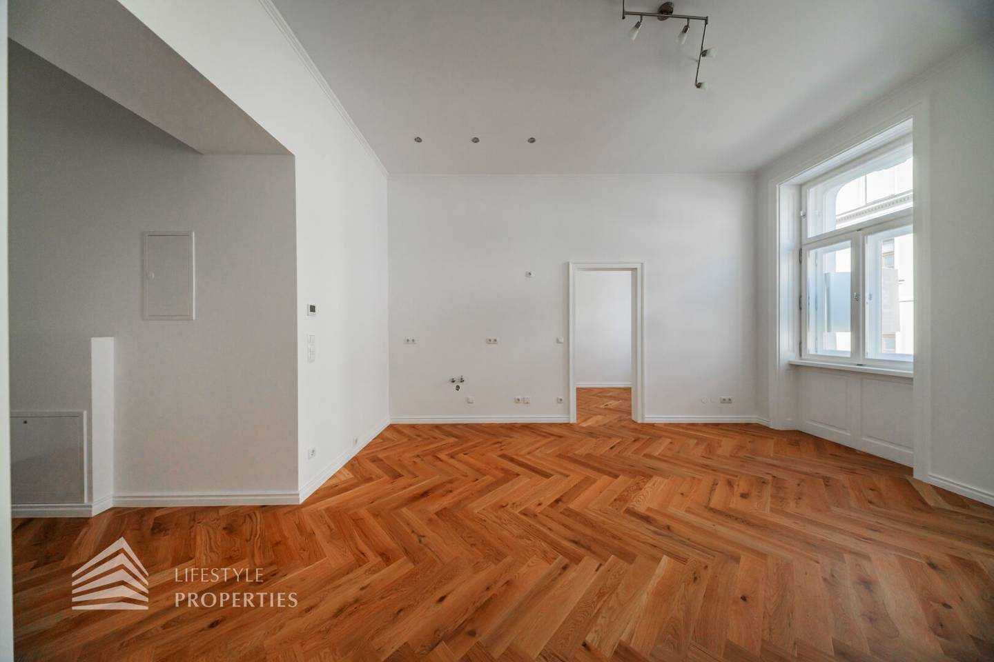 First occupancy old building near Westbahnhof