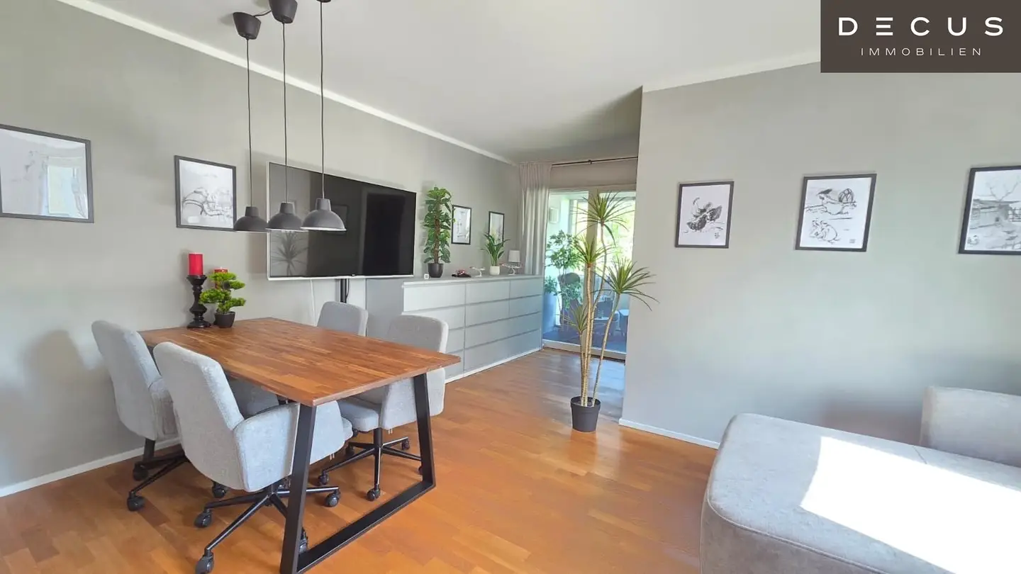 SUNNY | QUIET | CENTER | 2 ROOMS