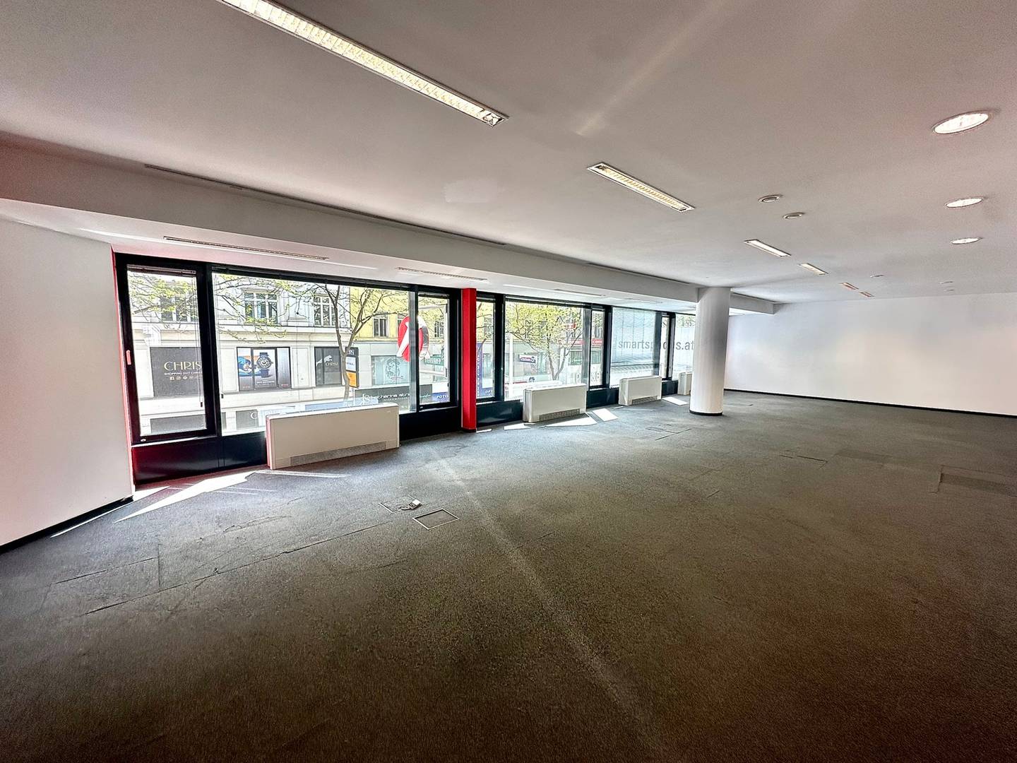 Wohnung office space on Mariahilfer Street with lift and tea kitchen