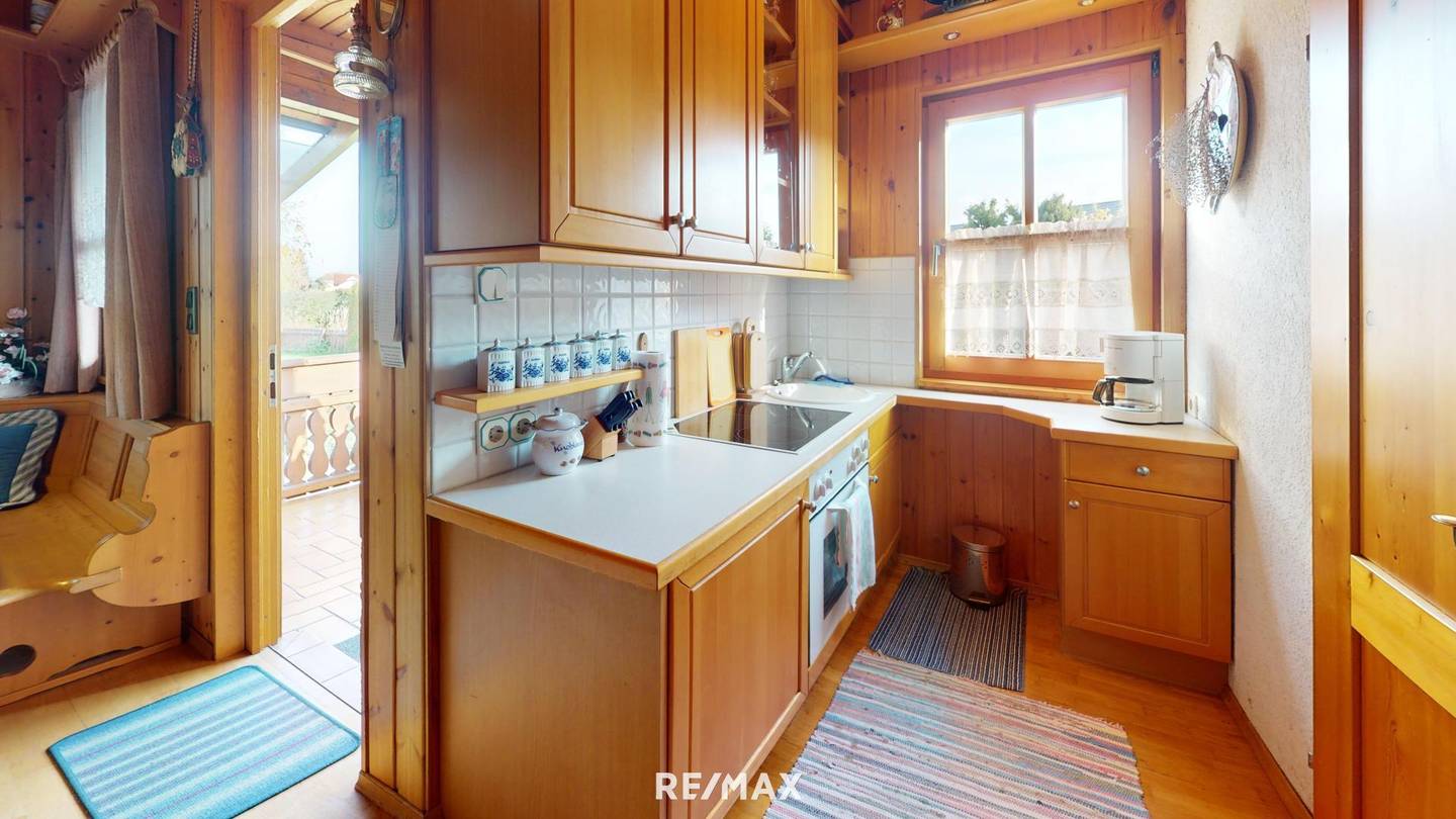 Seltene Gelegenheit! Schönes Holzhaus auf eigenem Gartengrundstück im Eigentum!
