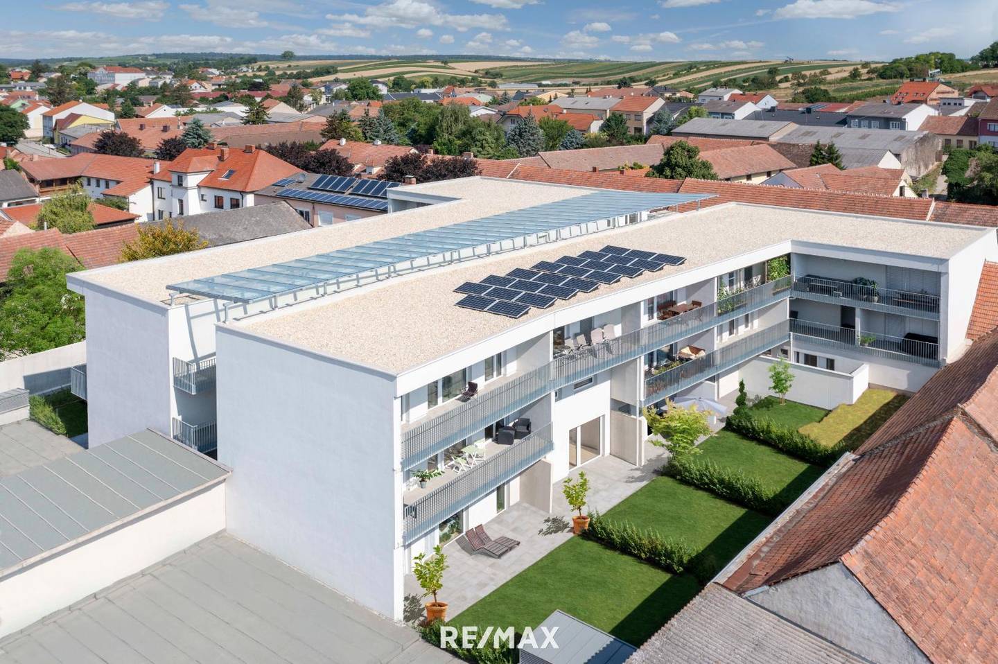 Apartment first occupancy new build balcony in village center