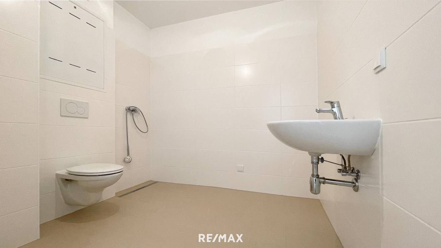New build apartment with first occupancy and a spacious balcony