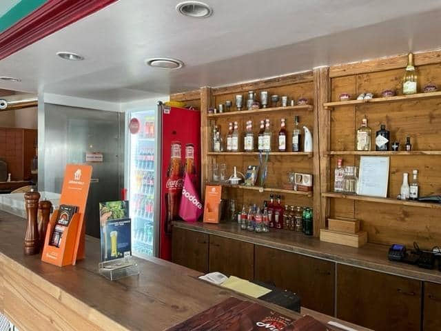Apartment with gastronomy potential in top location