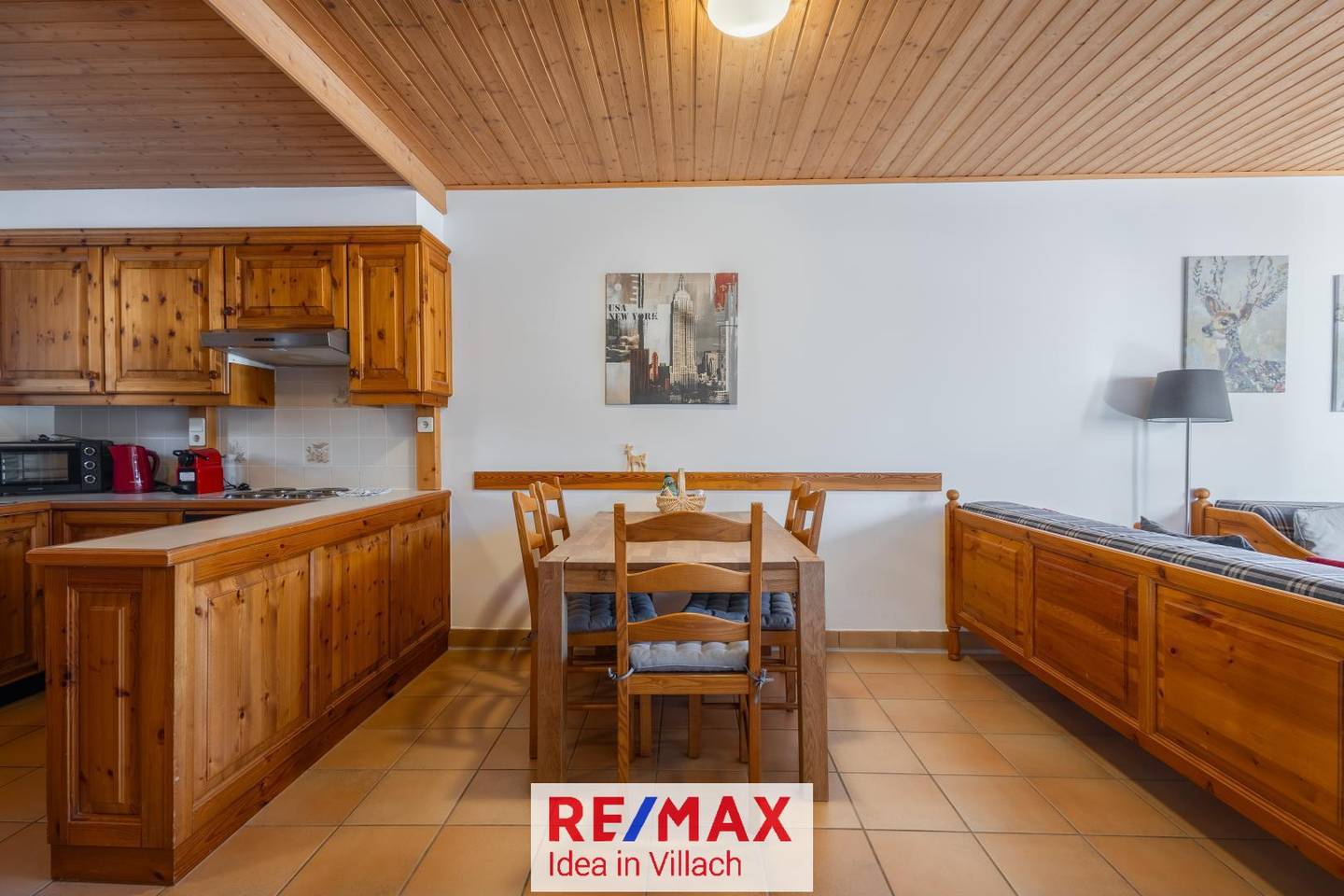 Wohnung Balkon Garage inklusive Kanzelhöhe