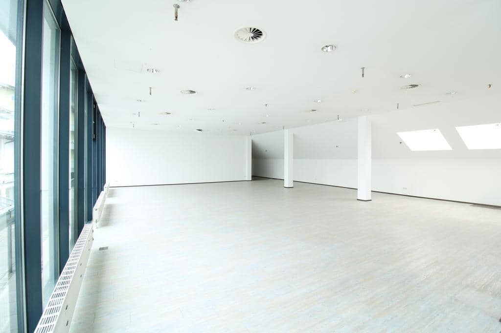 Geschäftsfläche in top Einkaufszentrum