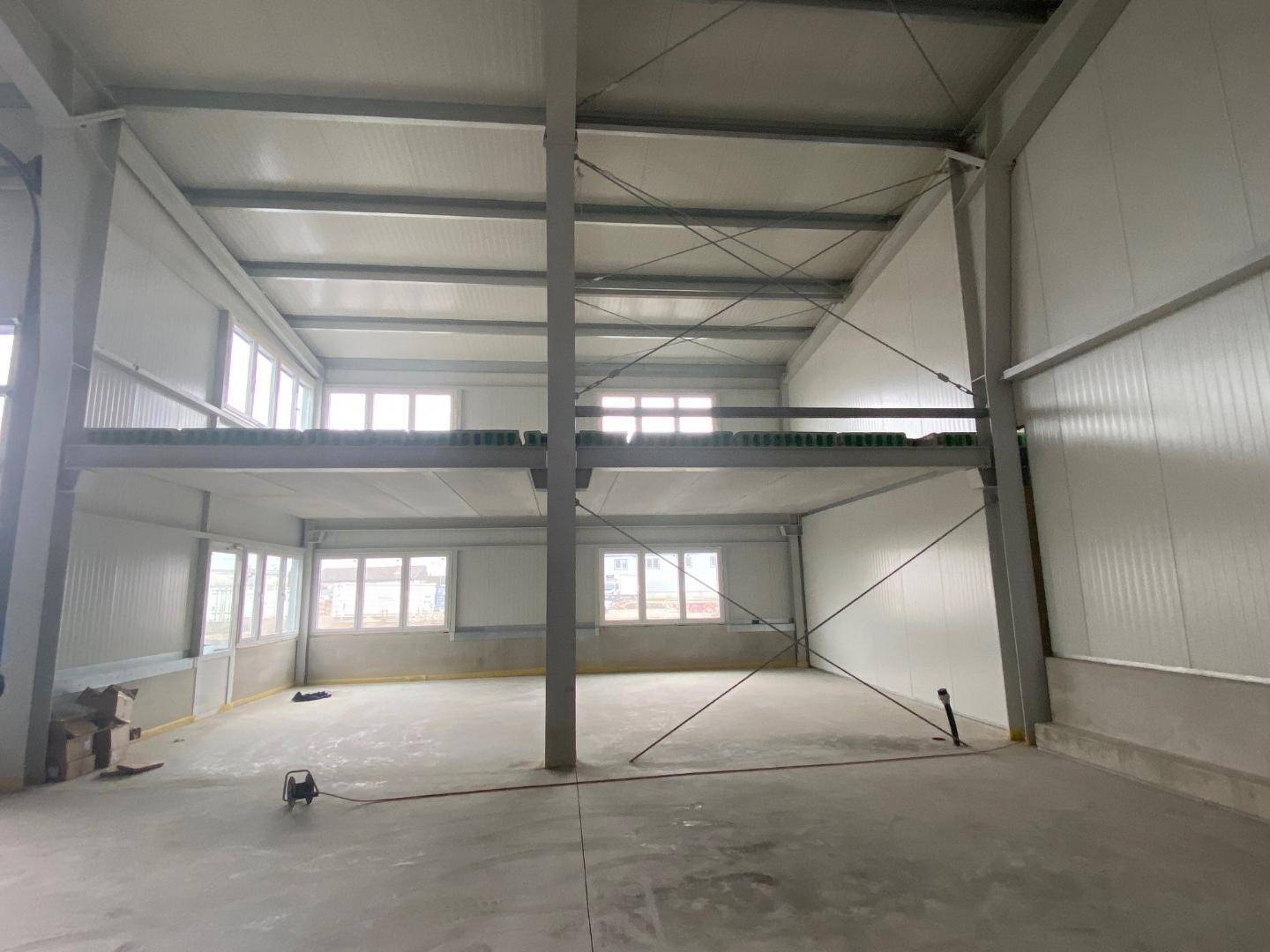 Multifunktionale Gewerbehalle