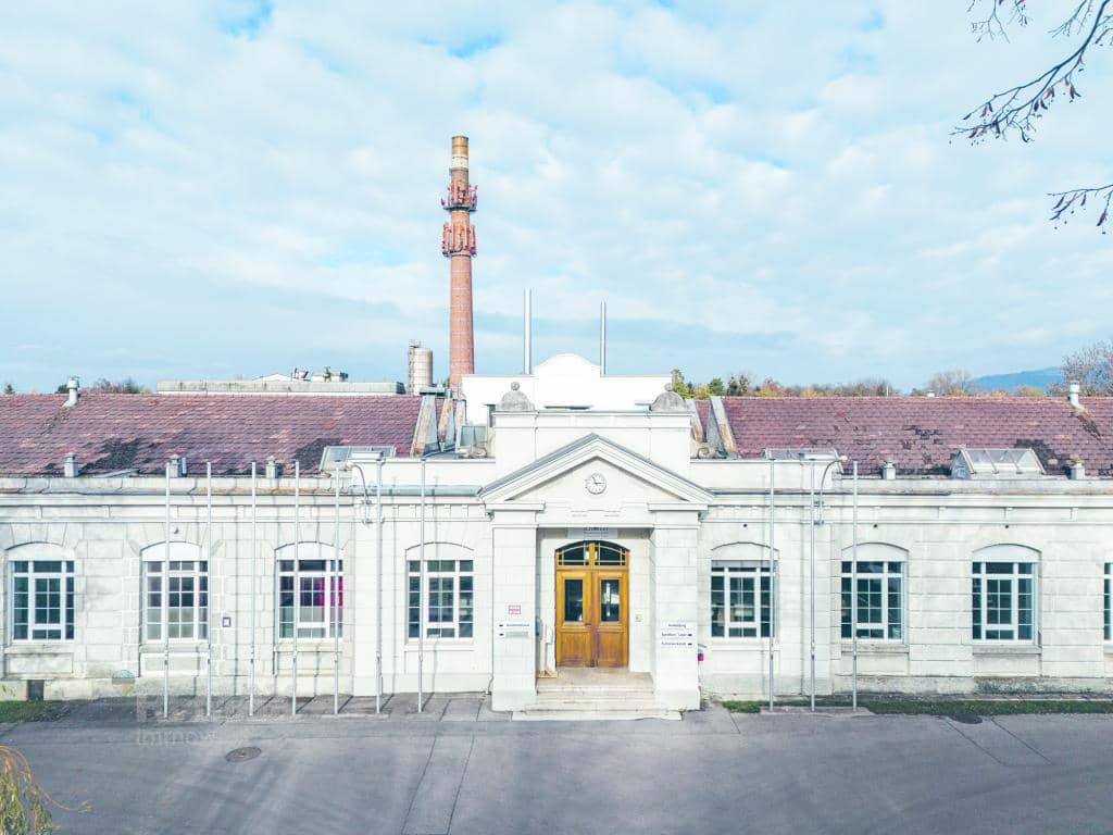 Attraktive Gewerbeflächen in Hard mit Industriecharme und Seenähe