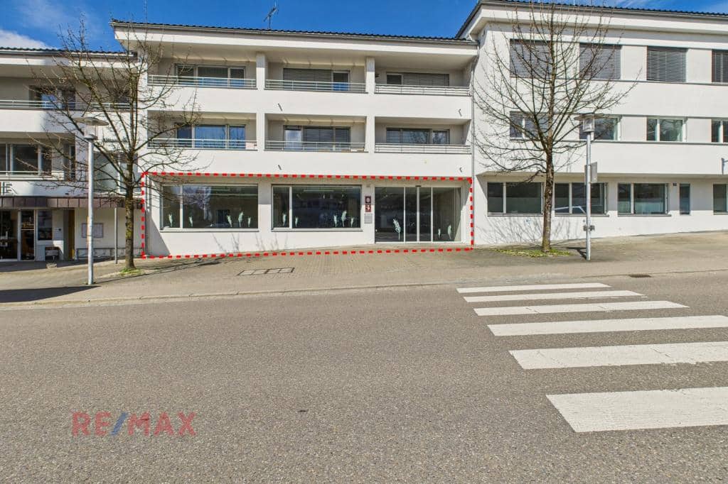 Apartment central Hörbranz with generous retail space