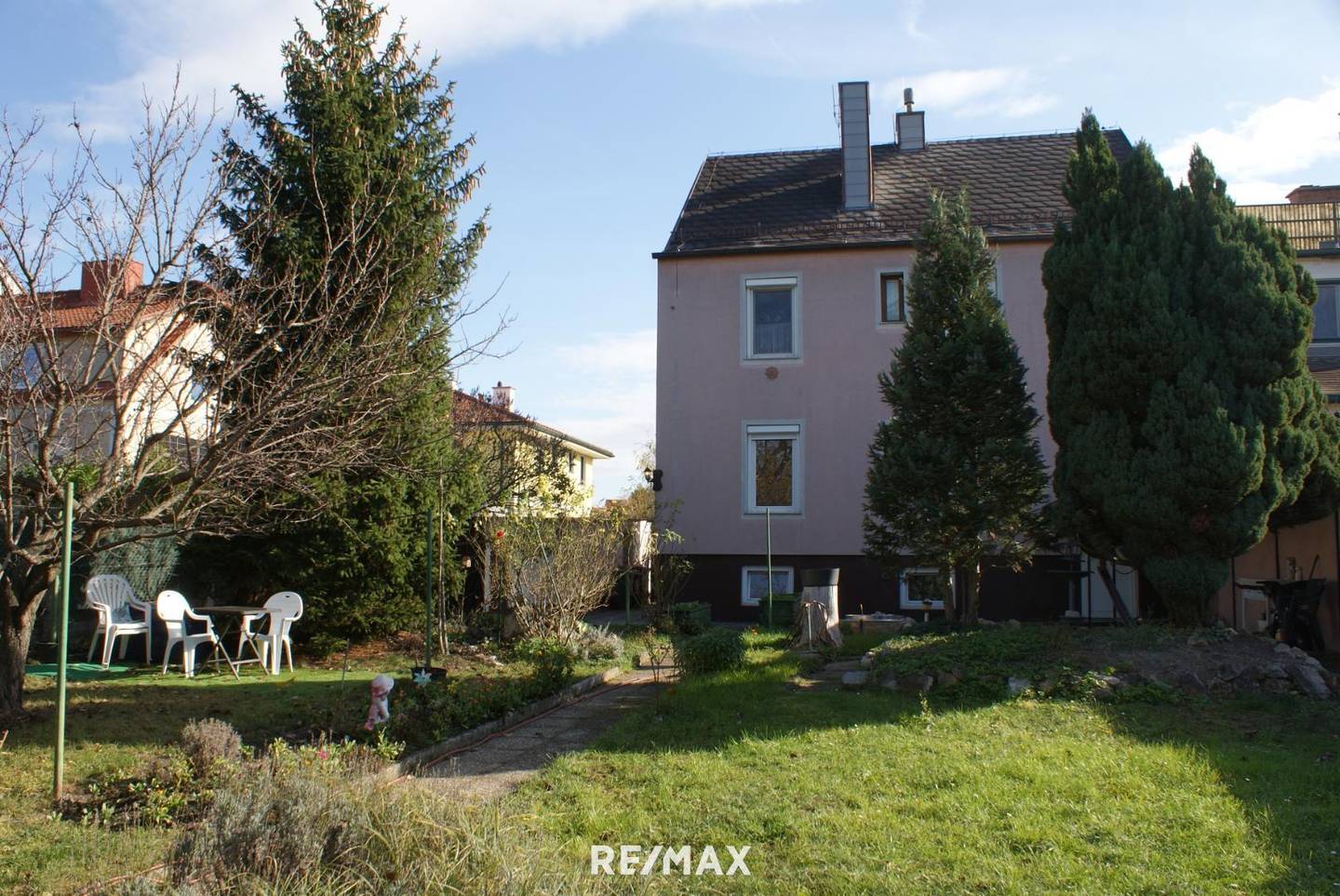 <b>Investition in die Zukunft! Mehrfamilienhaus in Nähe zum Zehnerviertel!</b>