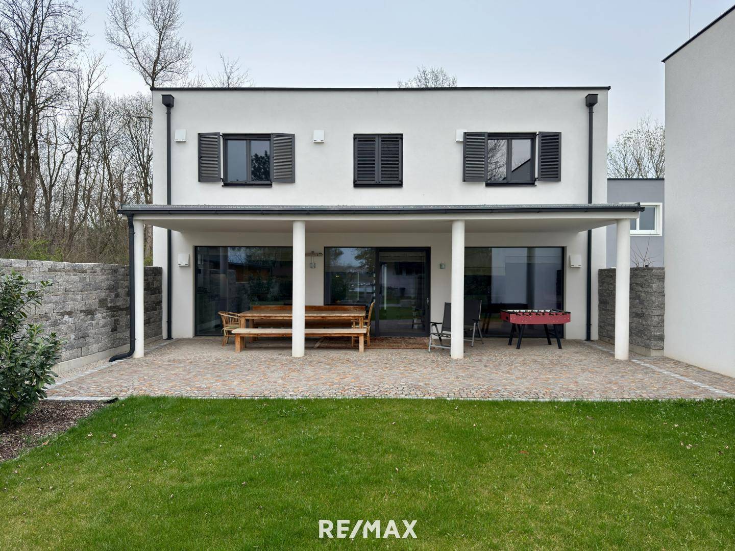 Einfamilienhaus auf Pachtgrund am Neudörflersee – 189 m² Wfl., Terrasse