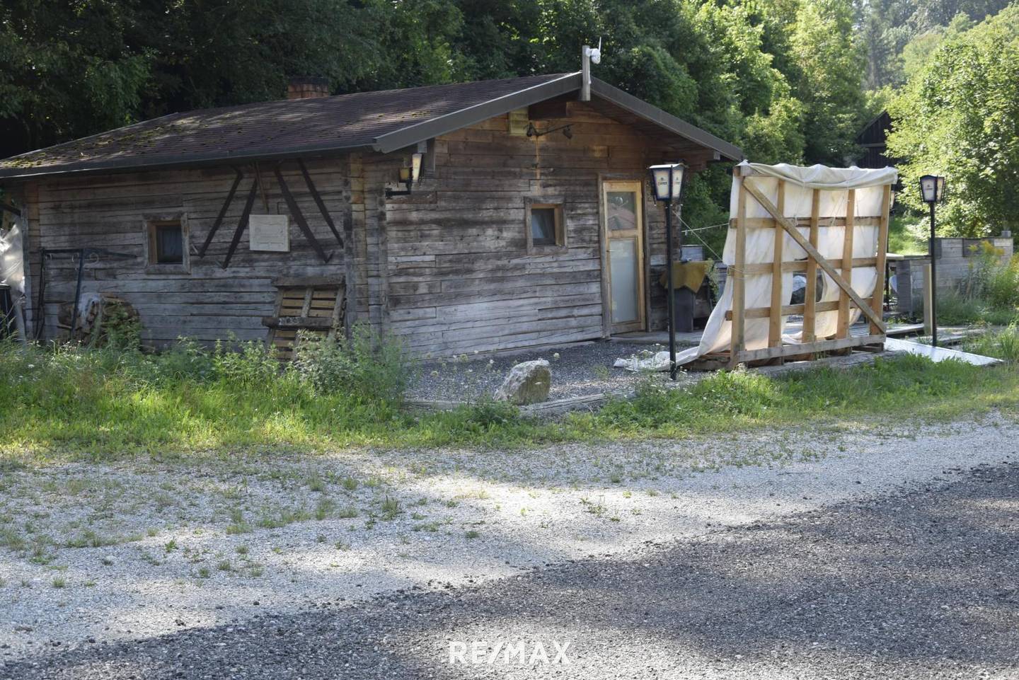 Grundstück im Grünen mit Holzhaus, Bauzwang frei in Kochholz