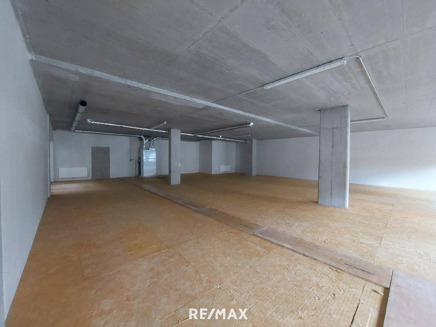 Zentrale Ordination im Rohbau mit 234,78 m² Nutzfläche Hofstetten