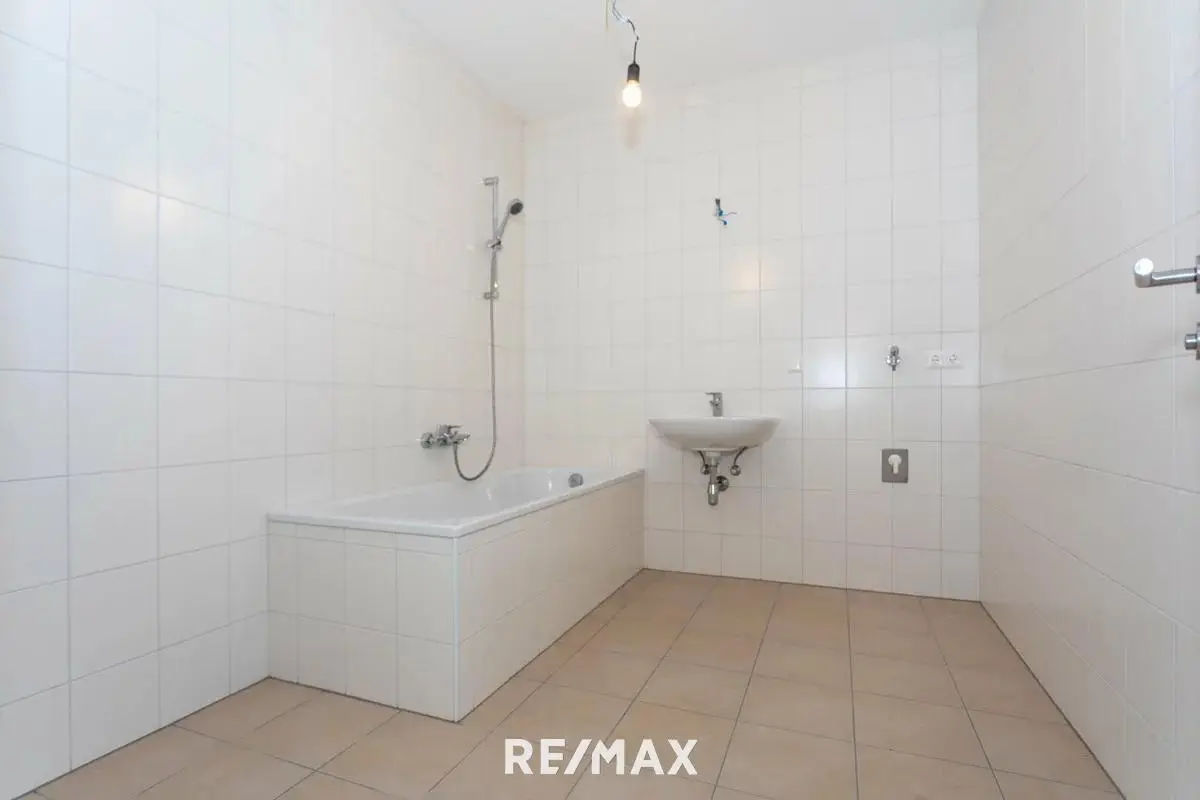 Apartment with balcony and pellet heating