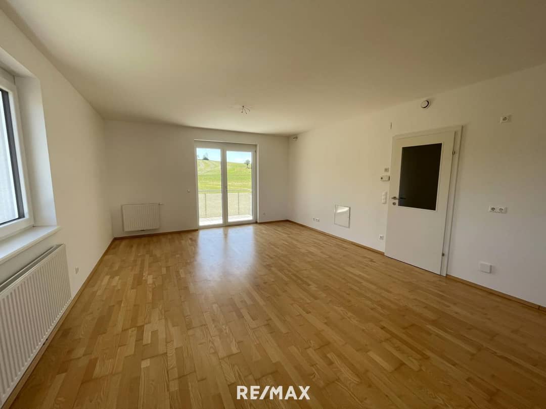 Modern living with balcony Kirnberg an der Mank