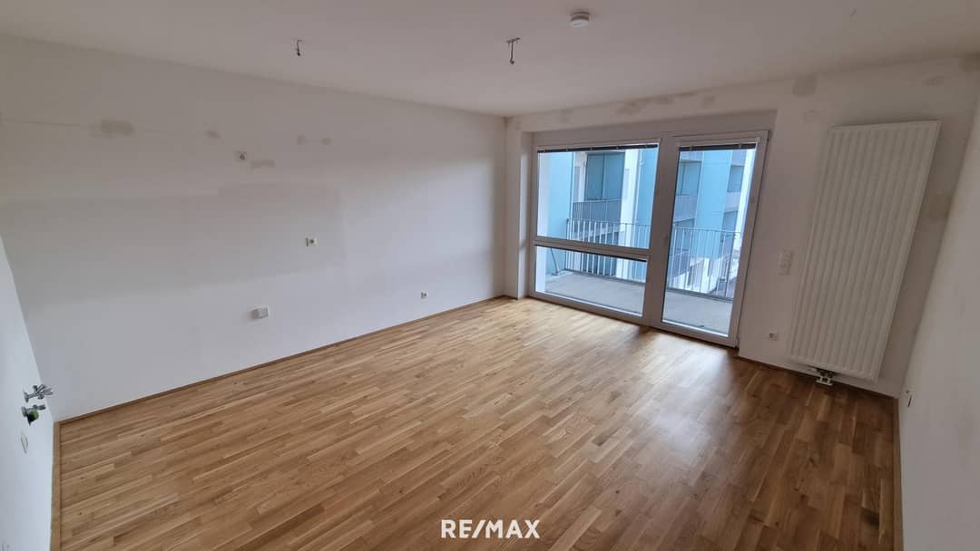 Apartment central balcony underground parking
