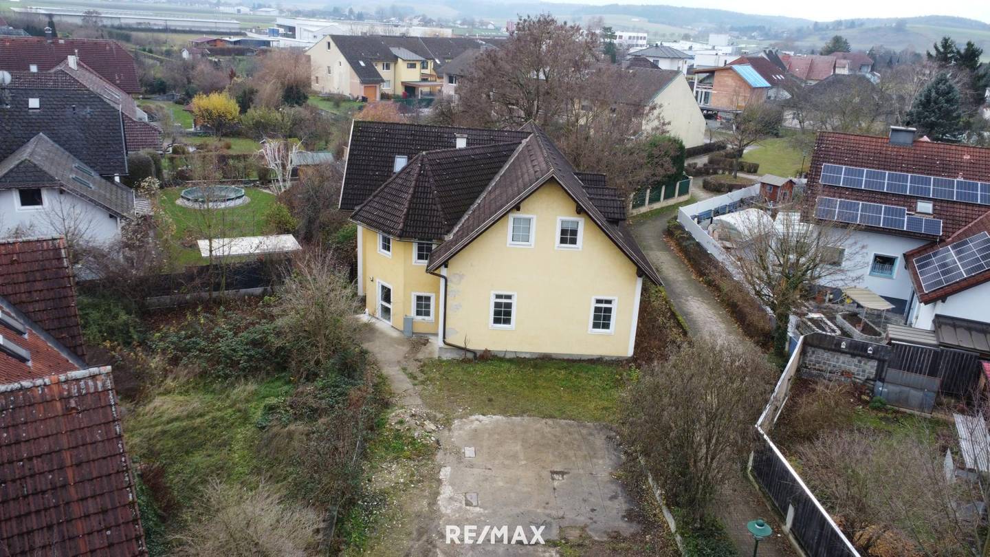 Renditeobjekt in Ober-Grafendorf: 4 vermietete Wohnungen im Zentrum