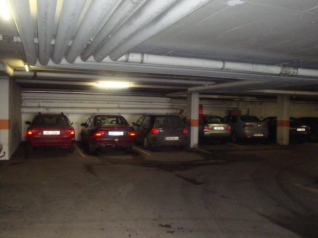 Tiefgaragenplätze im Burgstall / Zentrum von Vöcklabruck zu mieten