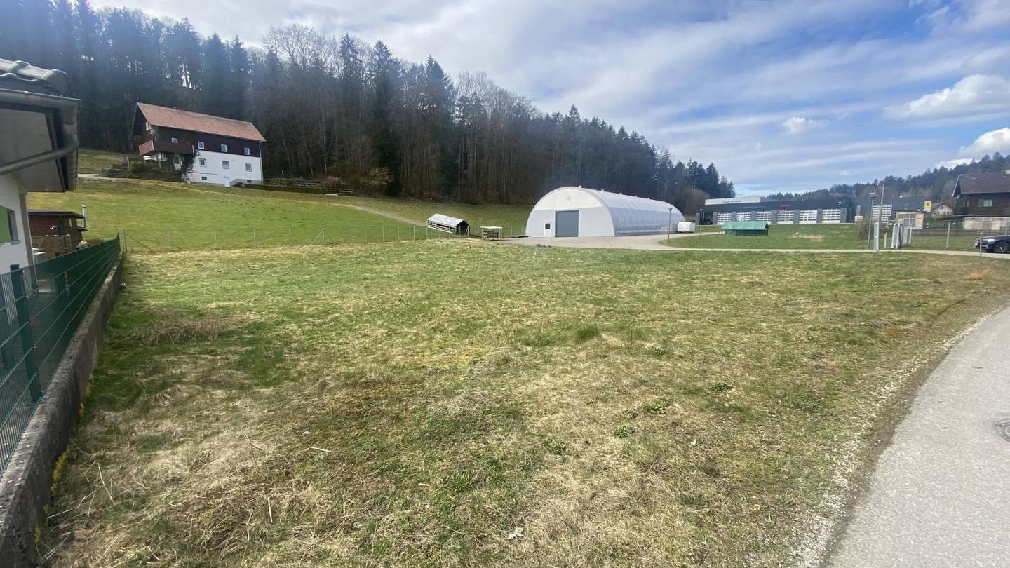 Reihenendhaus in Pfaffing: 122,82 m², 2 Stellplätze