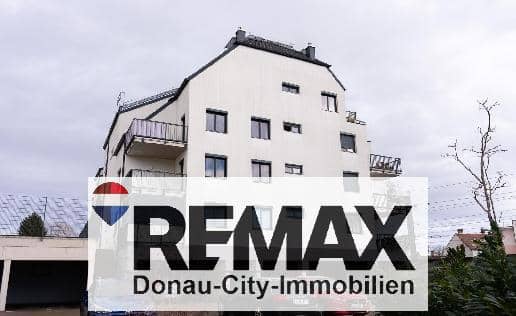 Apartment in the center with balcony and garage