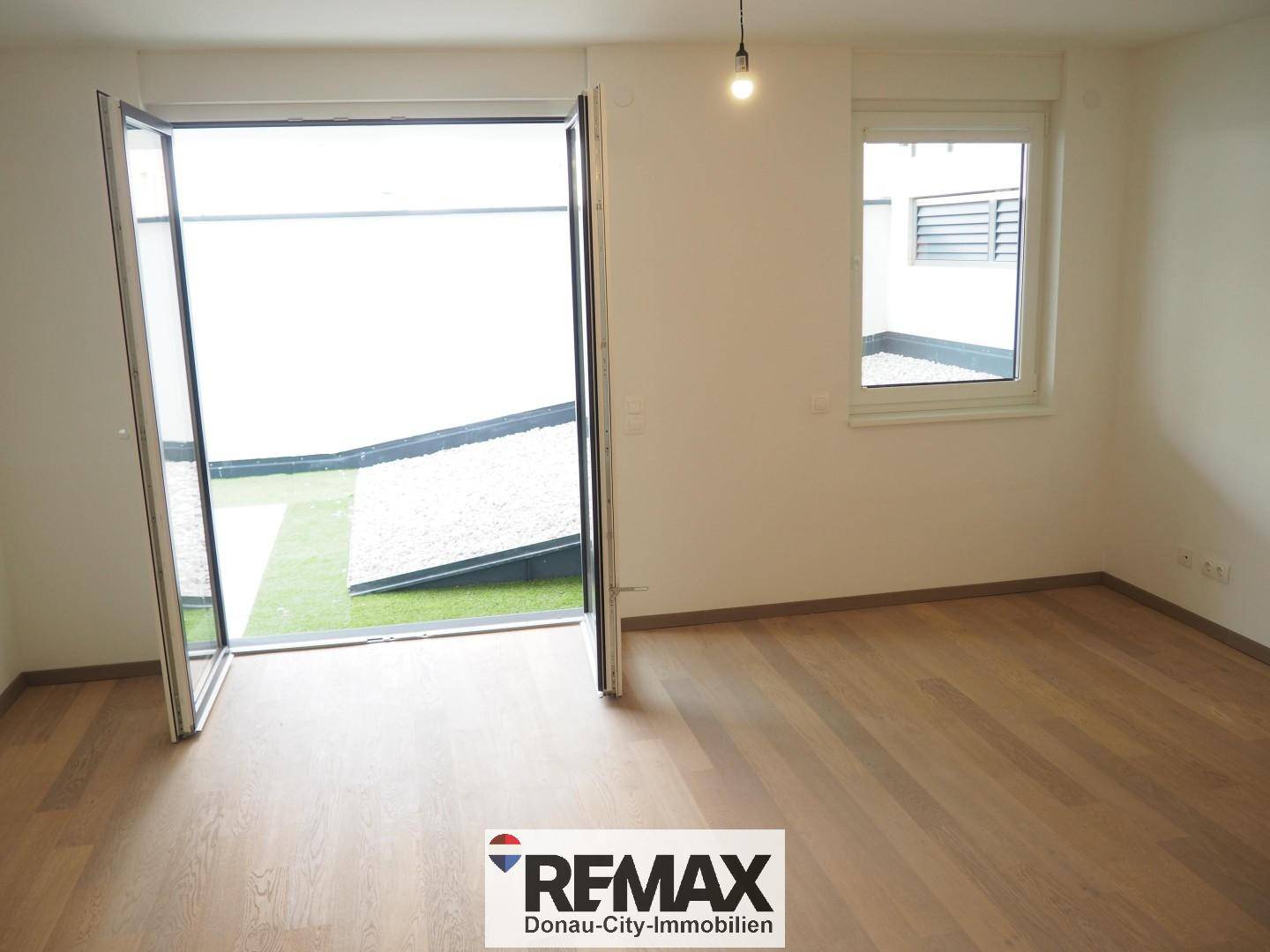 Apartment with terrace and garden area first occupancy