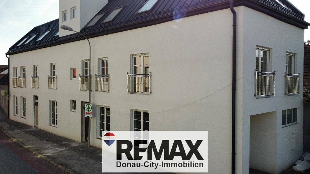 Grosse Erdgeschoss-Wohnung im Zentrum von Ebenfurth mit Terrasse