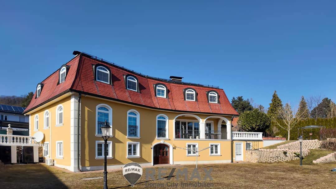Villa mit unverbaubarer Aussicht in Kaltenleutgeben, 360 m² Wohnfläche