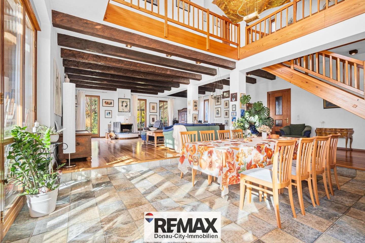 <b>"Landhaus - Style "villa urbana"</b>