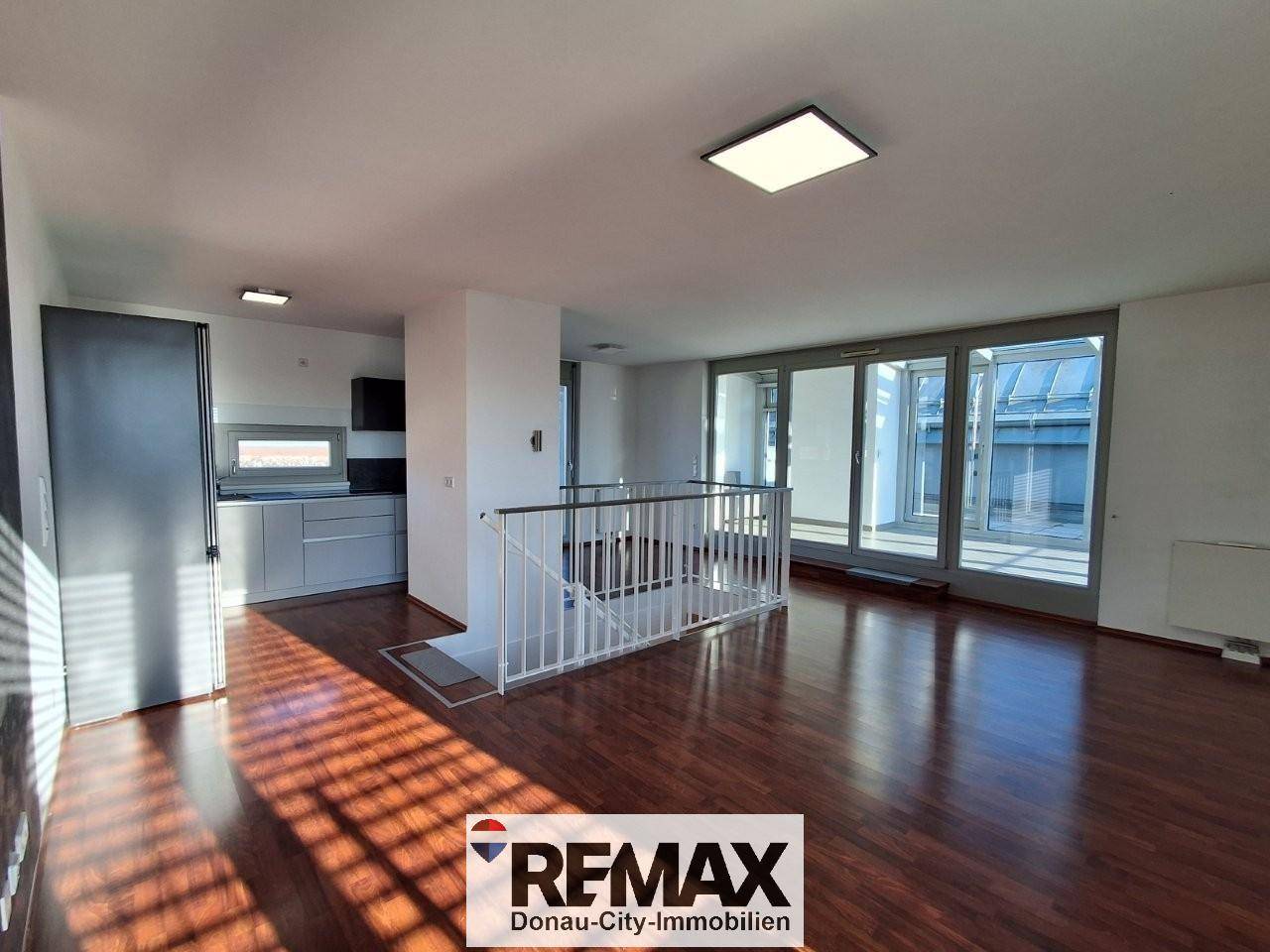 Penthouse mit Dachterrasse Bisambergblick