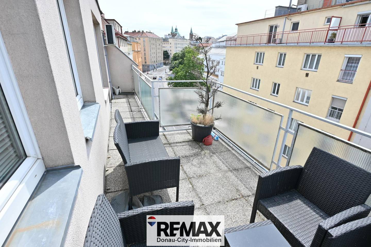 Dachgeschosswohnung Neubau Terrasse Klimaanlage